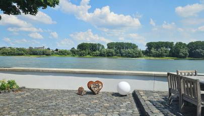 Ihr Ausblick - Charmantes Ferienhaus in Rheinlage - RheinPerle - Foto 2