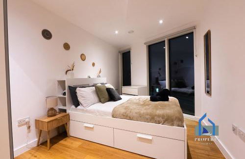 City Condo-Terrace-Gym-Games Room -Free Secure Parking- Manchester - Foto 4