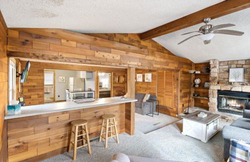 Stunning Lake View On A Nice & Quiet Relaxing Home - Foto 12