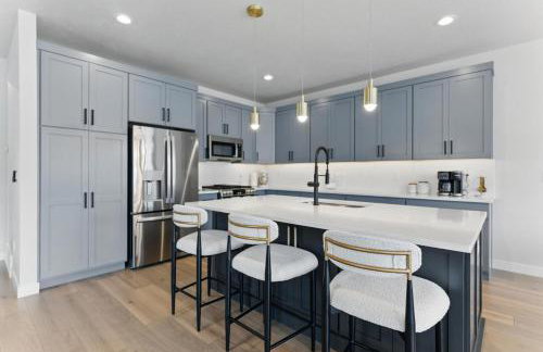 BRAND NEW Scenic Luxury Mountain Retreat - Foto 38
