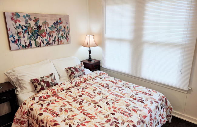 Edgewater Resort - Photo 29