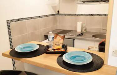 Le Petit Charmeur, parking, Wifi, gare - Foto 13