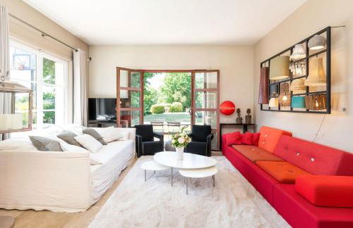 Le Mas - House with swimming pool in a privileged environment - Photo 5