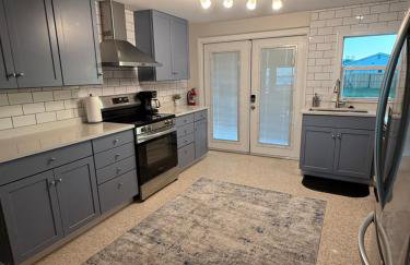 Pool home on the Bay, large private yard near AMI - Foto 45