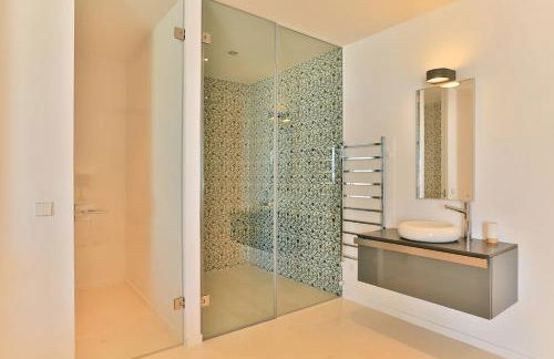 Serene Escape: Seaside Villa in Ibiza, 1001 - Foto 51