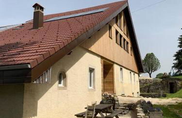 Ancienne ferme comtoise 4 étoiles, 11 personnes Lac St-Point/Mont d'Or - Foto 5