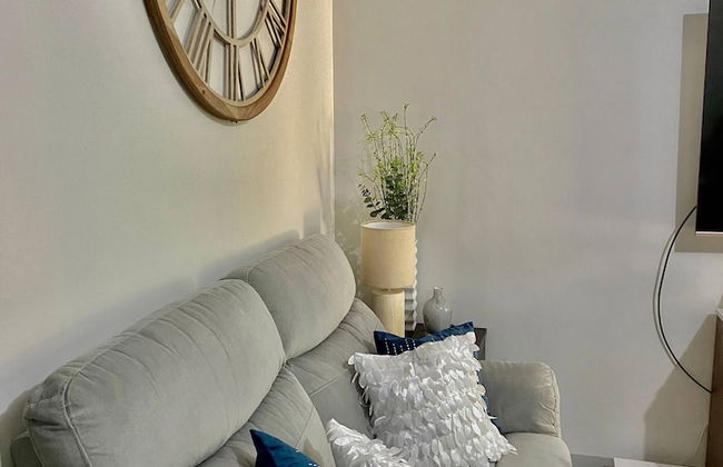 1 Bedroom With Free Parking - Foto 8