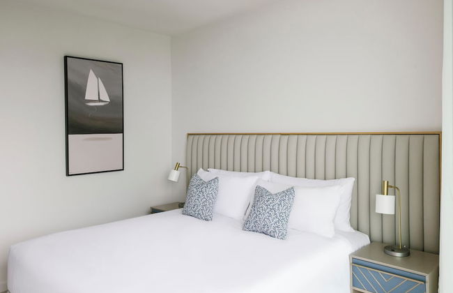 Kirra Point Holiday Apartments - Photo 6