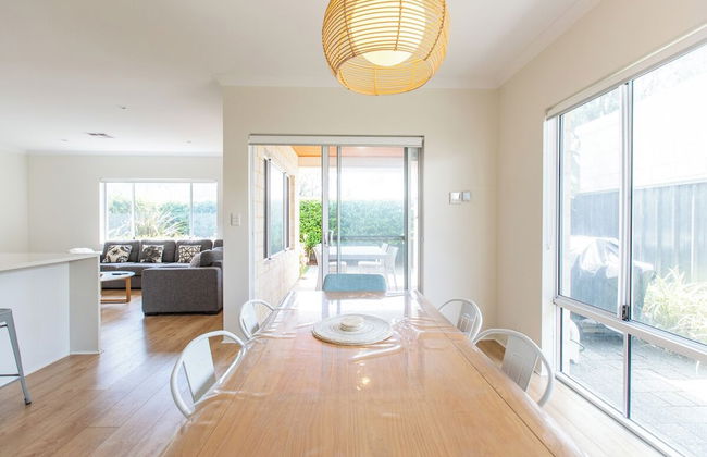 Contemporary Cove - Foto 17