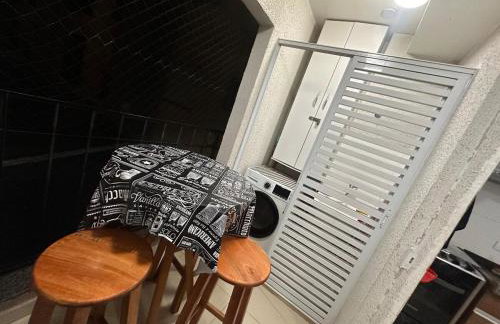 Lindo Ap - CENTRO- piscina, churrasqueira gourmet, maquina lava e seca e wifi roupas cama - Foto 25