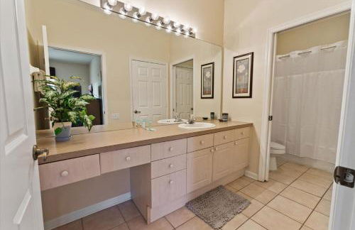 8107 Coconut Palm way Unit 305 - Foto 30