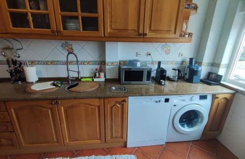 Almada, T2 apartment w balcony, Feijo, Lisbon - Foto 16