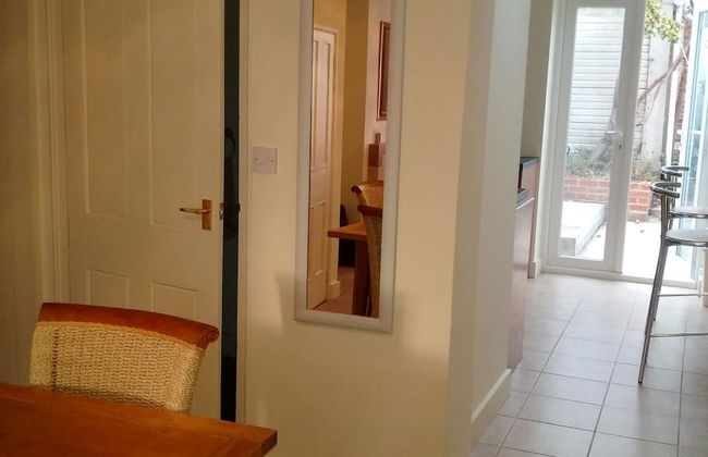 Victorian Rose Cottage - Photo 6