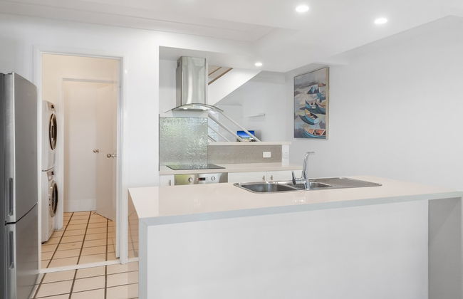 Noosa Entrance Waterfront Resort - Photo 71