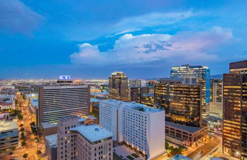 Sky Terrace DT HighRise, Gym, Pool, Parking, W-D,Golf - Photo 37