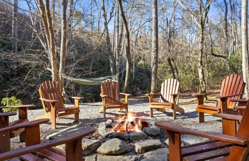 Cozy Cabin Game Room Fire Pit Grill Spa - Foto 5