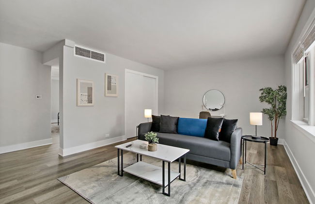 Fascinating 1BR Apartment in Skokie - Foto 1