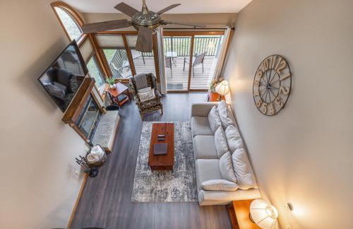 Cozy at Creekwood Getaway - Foto 10