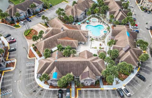 Be Our Guest! 1 Bedroom Condo Near Disney Parks! - Foto 1