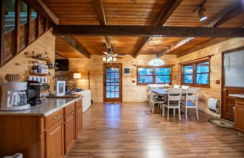 Cabin near Asheville, Hatley Pt, hot tub, views - Foto 20