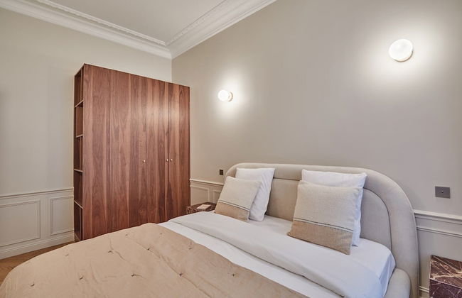 Amazing Apartment Saint Germain des Pres With A-C - Foto 6