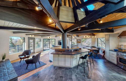 Koda House - Photo 1