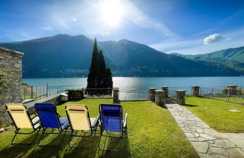 Villa Luminosa, Lake View & Private Parking - Foto 1
