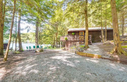 Inlet Lakefront Home Private Dock and Beach Access! - Foto 20