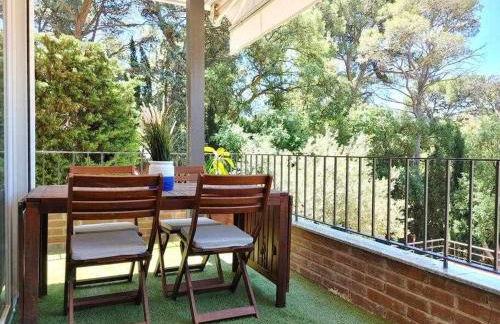 Apartamento recién reformado con piscina y AC - Foto 11