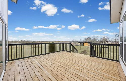 The Iron Cactus 10 acres villa near Austin w Sauna and Pool table - Foto 5