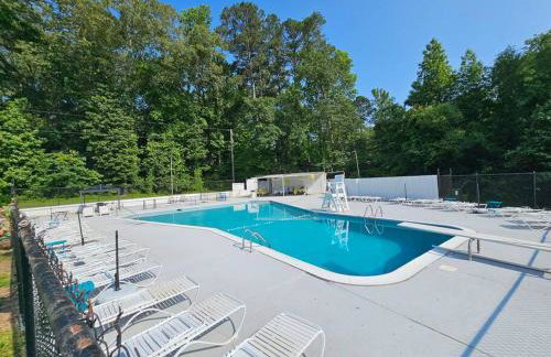Alabama University Events, 5 bdrm Home with Lake Access, Community Pool, Tennis, Pavilion, sleeps 14, 5 mil to Bryant-Denny Stadium - Foto 40