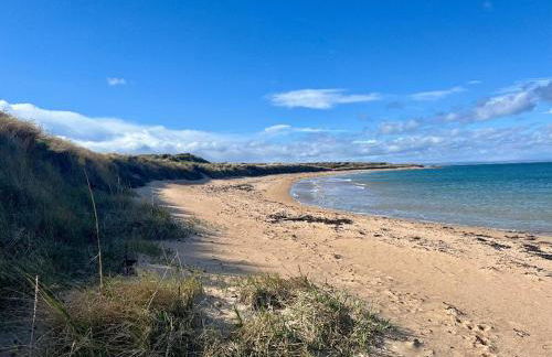 Beach Cottage in a Tranquil Location - Foto 11