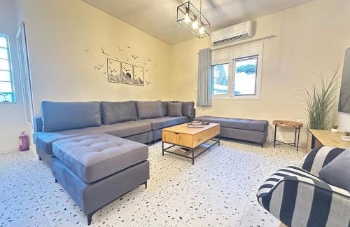 Paloma Lux Retreat-15' to Central Athens - Photo 10