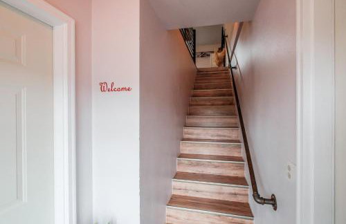 PNW Scenic Loft with Kitchenette - Foto 26