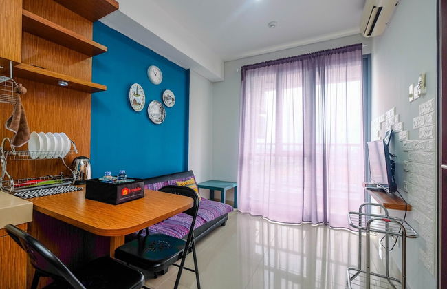 Homey and Comfortable 1BR Apartment at Royal Olive Residence - Photo 6