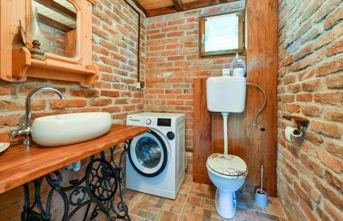 Beautiful Home In Sovari With Sauna - Photo 32