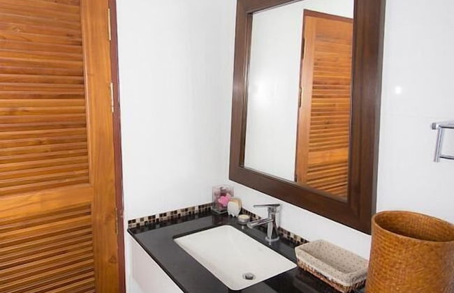 Tharnrarin Villa Suphan Buri - Photo 48