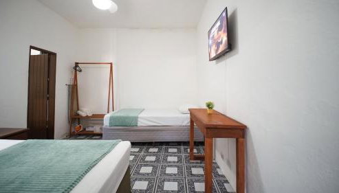 Casa em Paraty, bem localizada, com dois quartos - Foto 2