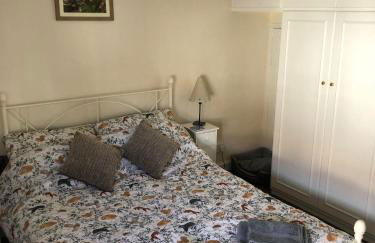 Mena Cottage, Cosy Country and Quaint. - Foto 18