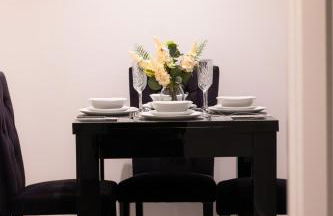 Luxury Mcr 2bed,2bath Apartment- Central location! - Foto 7