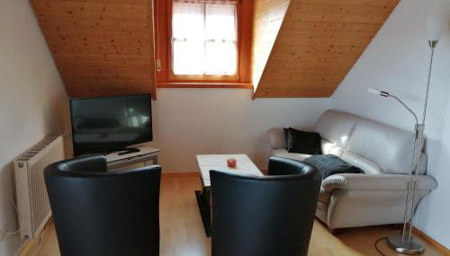 Schöne Wohnung in Deggendorf für 1 bis 5 Personen - Foto 2