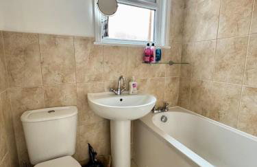 Spacious 5 Bed Exeter Home City & Hospital Access - Foto 8