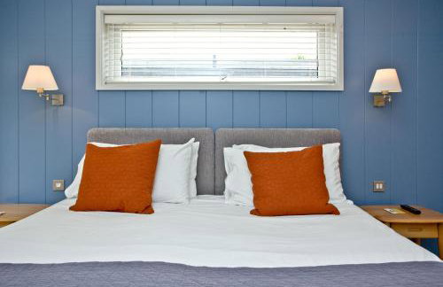 Orchard Lodge, Strawberryfield Park - Photo 25