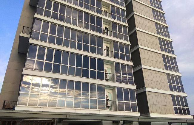 Best Price 1BR Lexington Residence - Photo 28