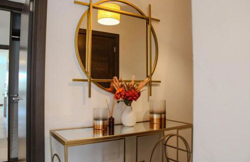 Stylish Essex Apartment, Balcony & Scenic Views - Foto 5