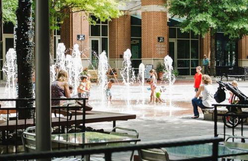 Susu's-I-Luxurious 2 Bedroom 2 Bath Apartment - Foto 59