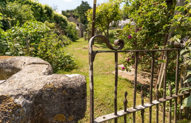 Stunning 2 Bed Cottage in Fordwells - Foto 43