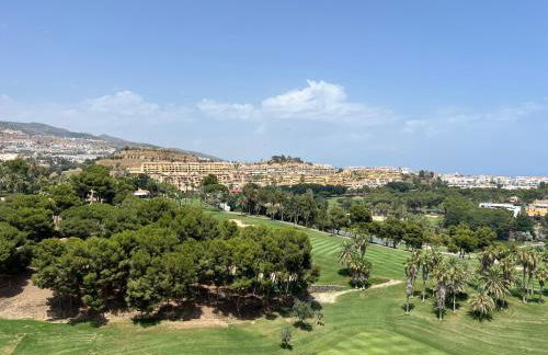 Hill View Benalmadena Appartment with fresh renovation - Foto 36