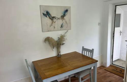 Emsworth Studio - With Hot tub - Photo 5