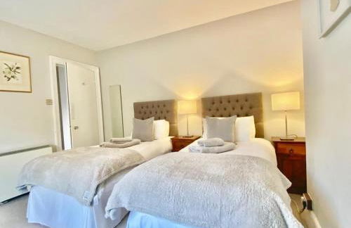 St Catherine's Lookout - Photo 13